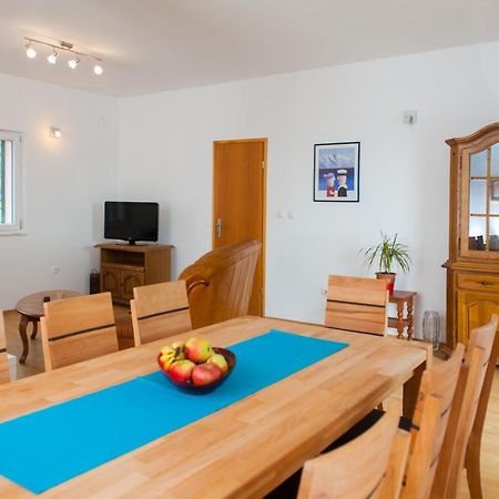 Holiday Home Koprivno Екстер'єр фото