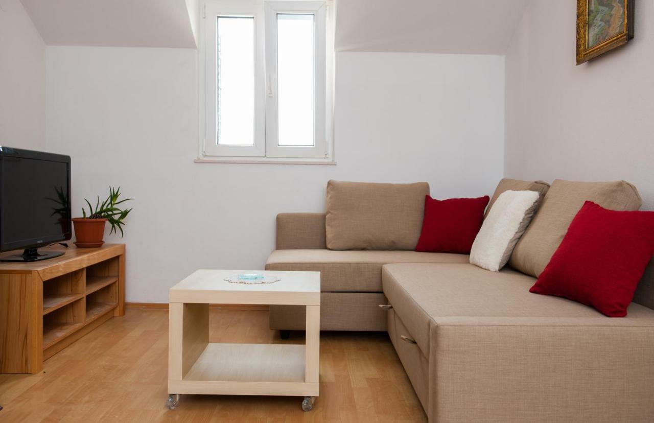 Holiday Home Koprivno Екстер'єр фото