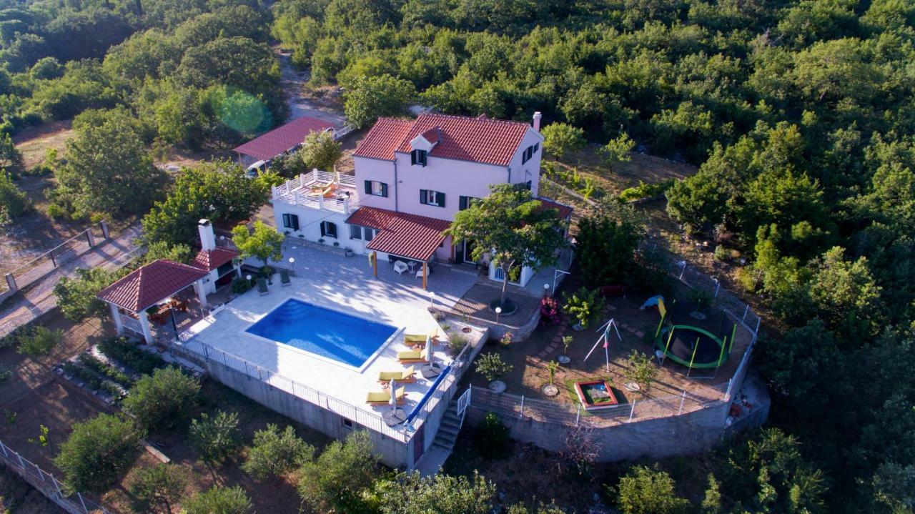 Holiday Home Koprivno Екстер'єр фото