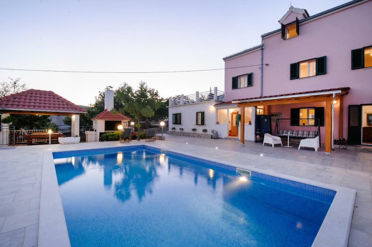 Holiday Home Koprivno Екстер'єр фото