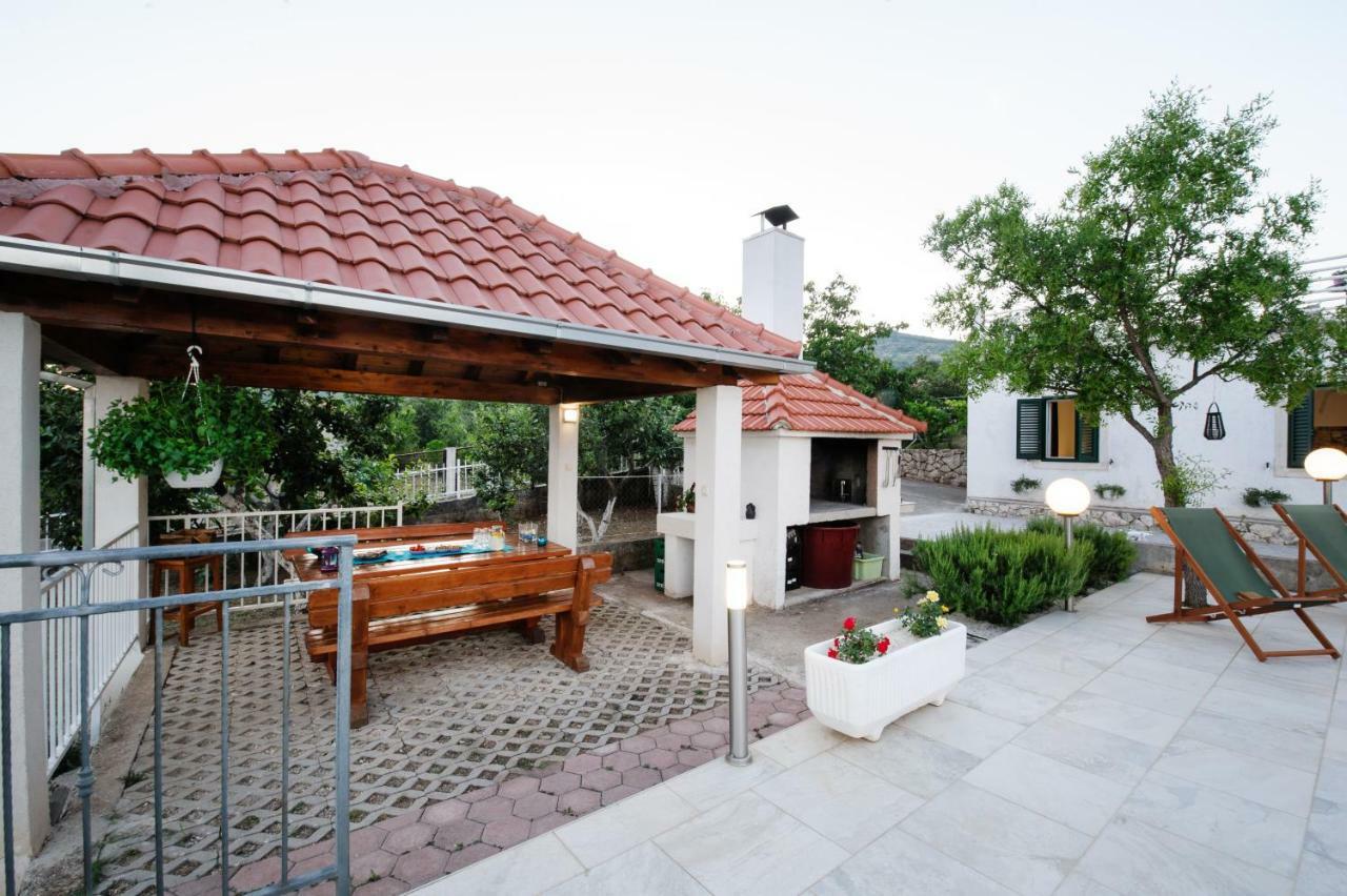 Holiday Home Koprivno Екстер'єр фото