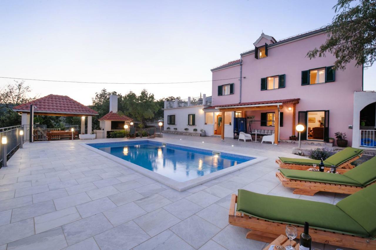 Holiday Home Koprivno Екстер'єр фото