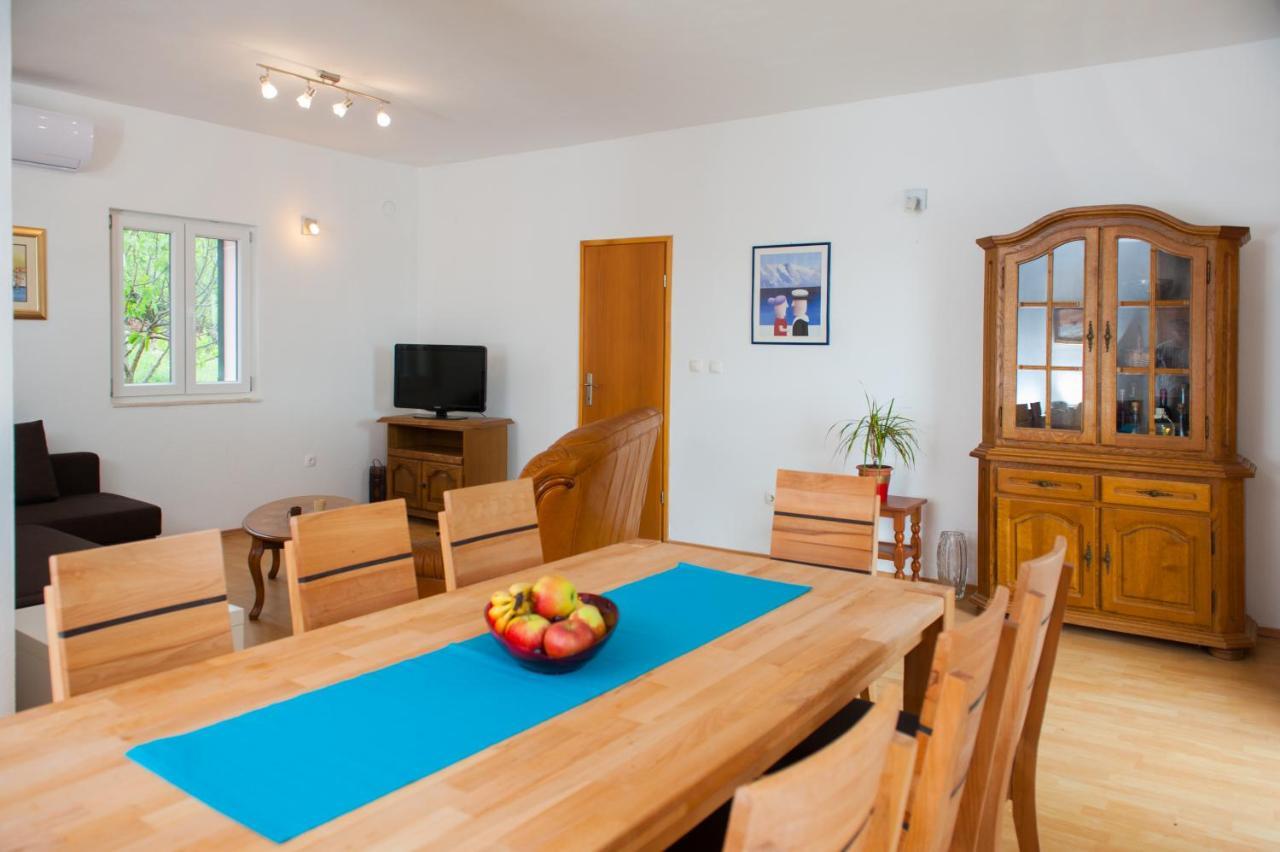 Holiday Home Koprivno Екстер'єр фото